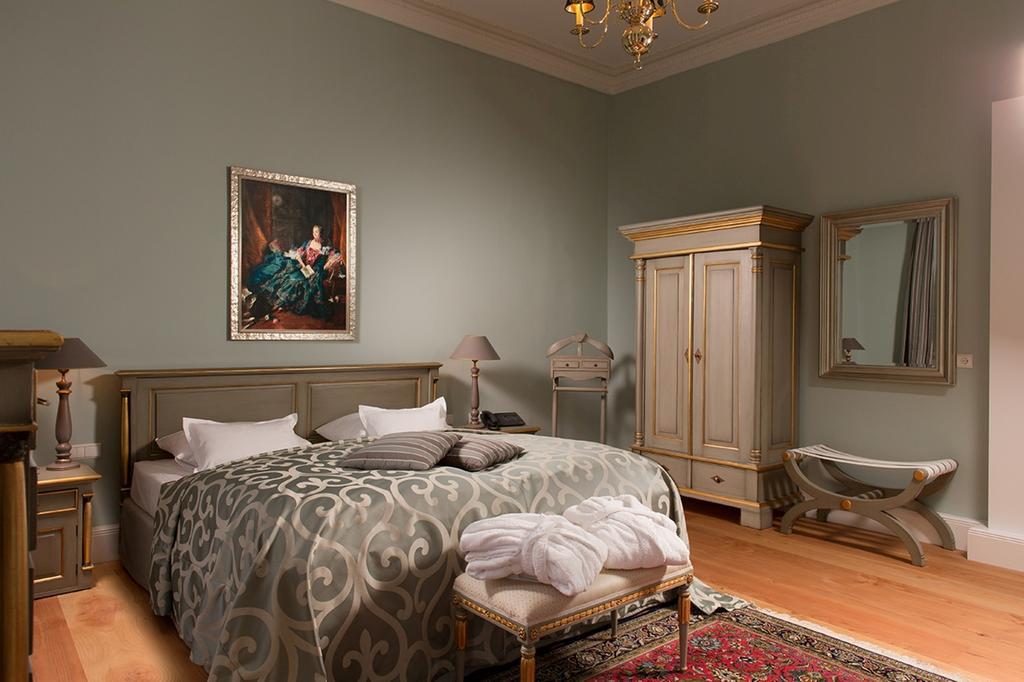 Palais Esplanade Hamburg - Adults Only Hotel Exterior photo